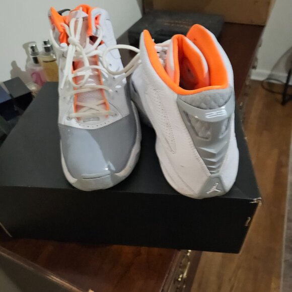 Men's Jordan B'Loyal - Picture 3 of 4